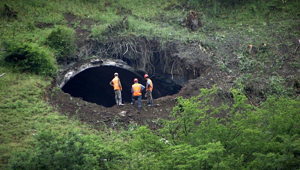 “A Tunnel” from Georgia, Germany opens out into Cinéma Vérité