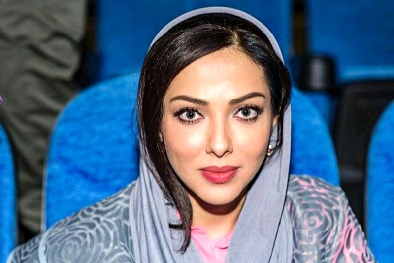لیلا اوتادی: آخرین نفر در ایران واکسن کرونا میزنم/ عکس