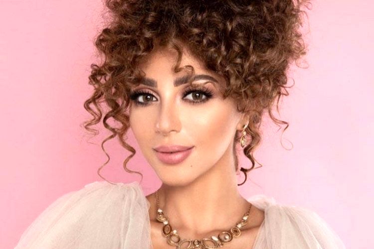 خواننده لبنانی، سمبل مد و جواهرات/ عکسها